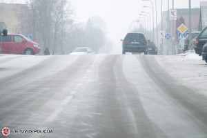 neblaivūs vairuotojai