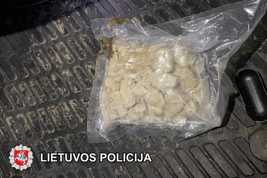 Organizuotos grupės veiksmai dėl karfentanilio prekybos