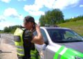 Pasieniečiai sulaikė latvį ir uzbeką su įtartinais pažymėjimais