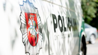 Peiliu sužalotos moters byloje sulaikytas įtariamasis