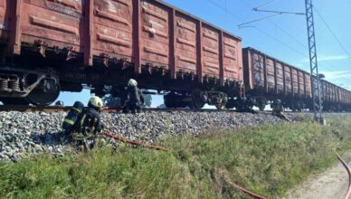 Gaisras traukinio vagone Šiaulių rajone